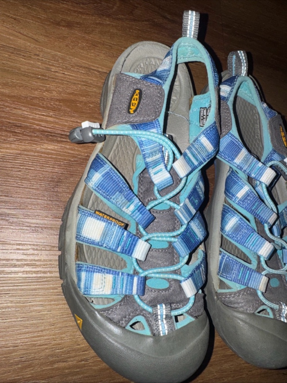 Women’s Keen waterproof sandals 8 turquoise blue - Picture 4 of 8